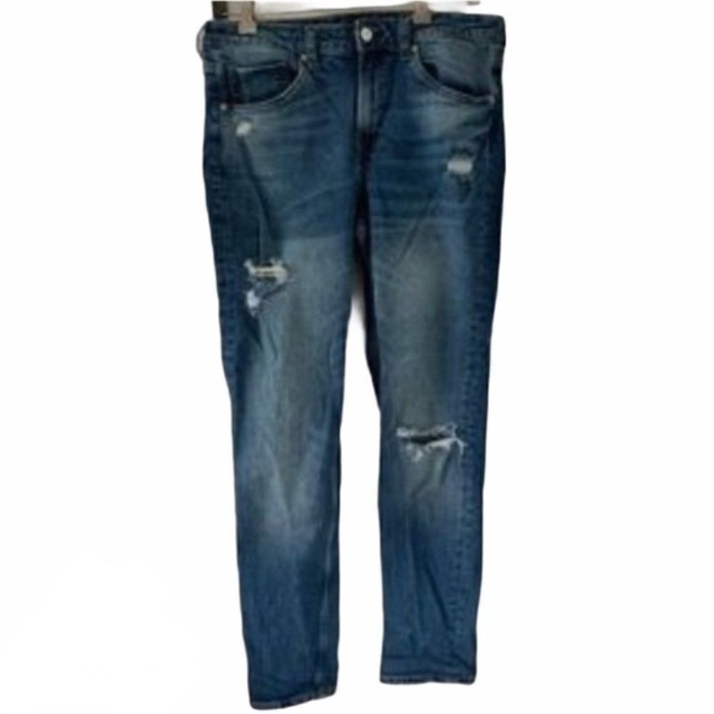H&M &Denim Women's Girlfriend Fit Distressed Jeans size 29